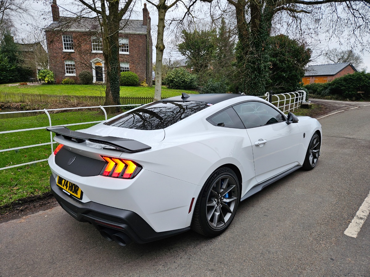 2024 Ford Mustang Image 2