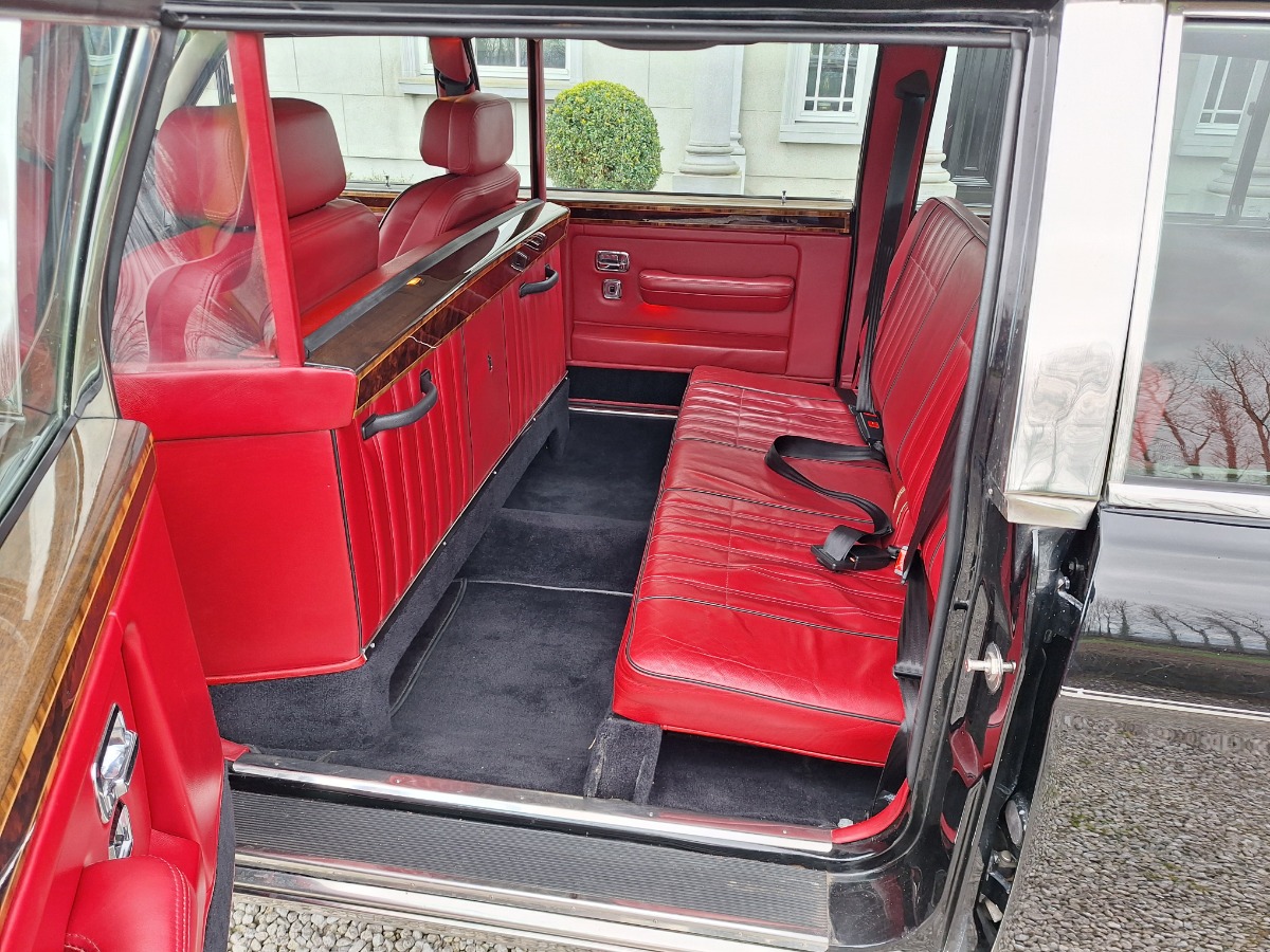 1994 Rolls-Royce Silver Spur Image 9