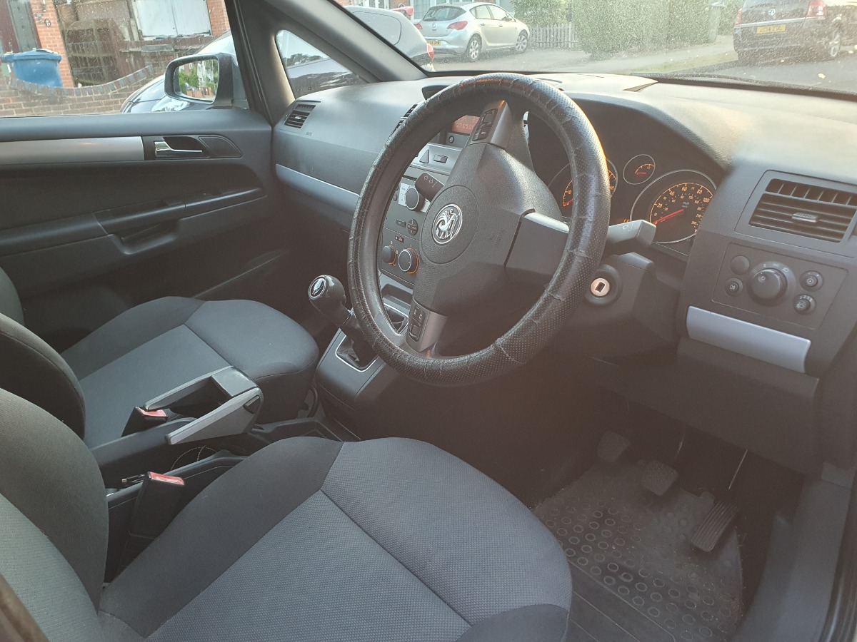 2006 Vauxhall Zafira Image 8