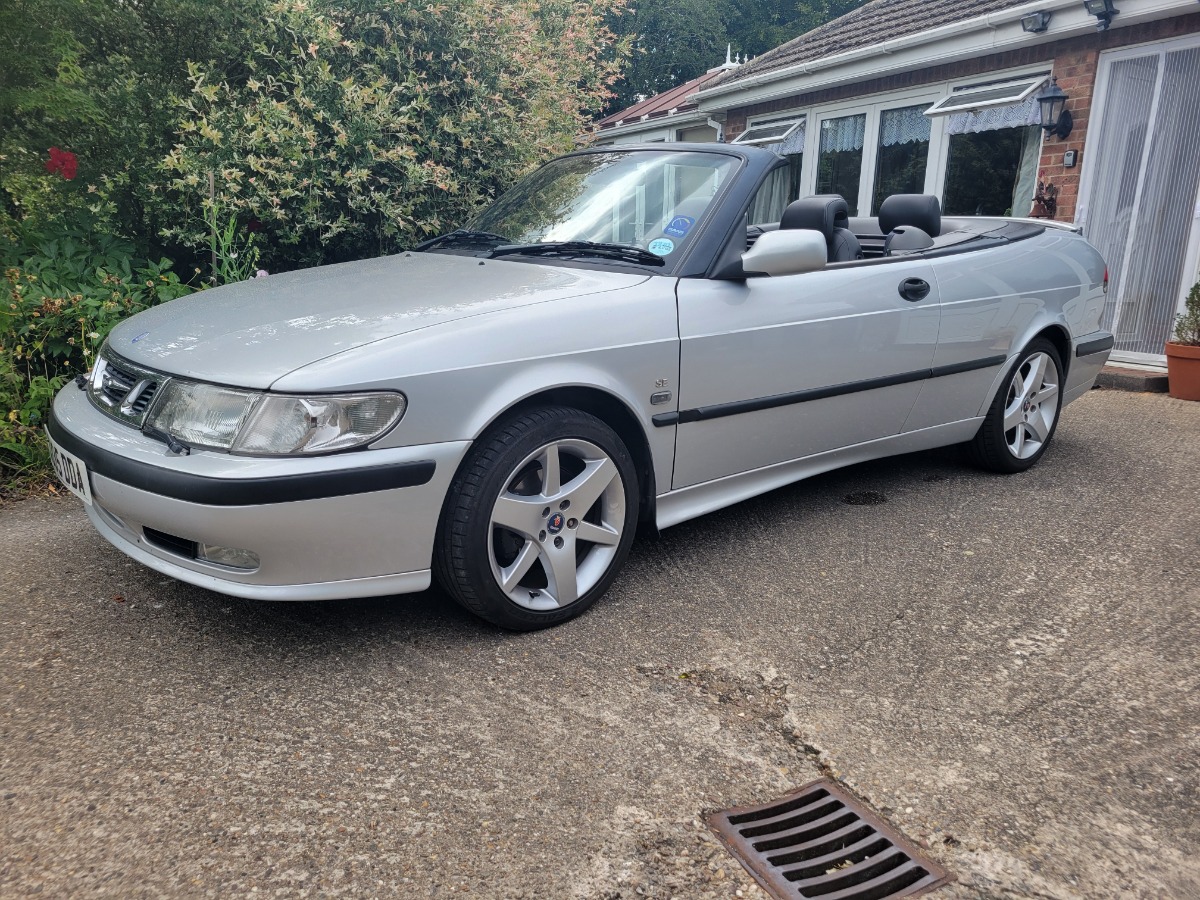 2001 Saab 9-3 Image 7