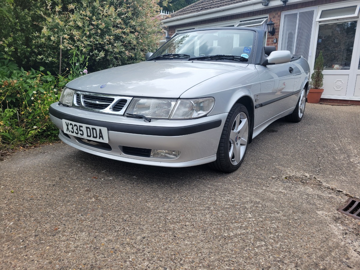 2001 Saab 9-3 Image 6