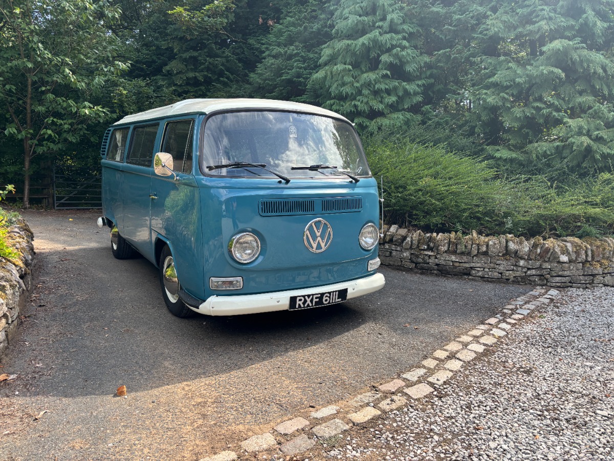 1972 Volkswagen T2 Camper Van / Bus Image 1