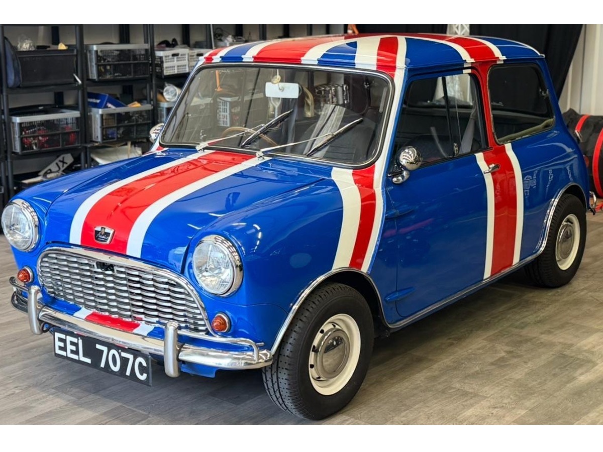 1965 Austin Mini Image 3