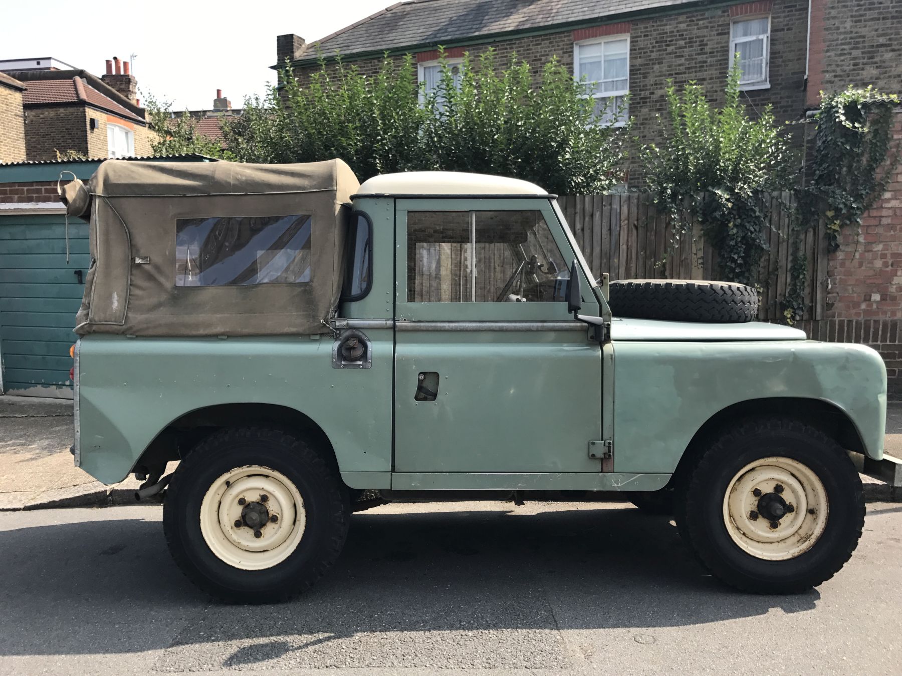 1968 Land Rover Series 2 Image 5