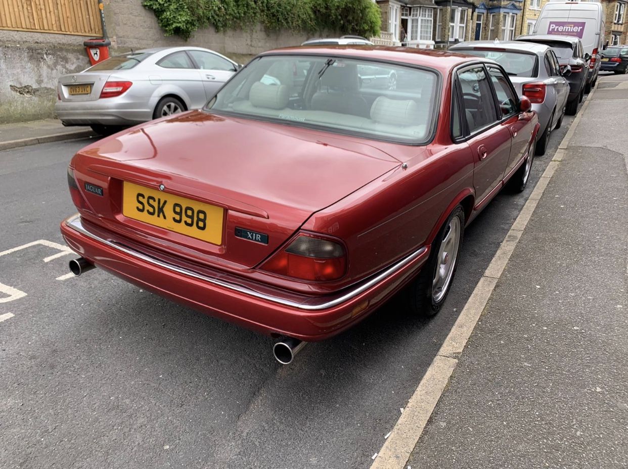 1995 Jaguar XJR Image 2