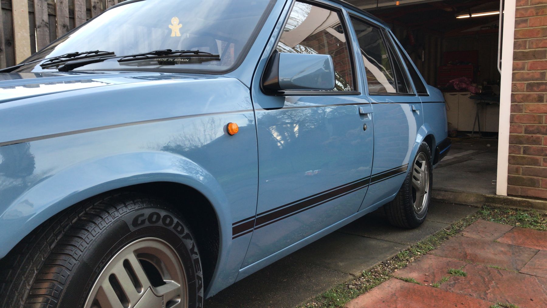 1986 Vauxhall Nova Image 3