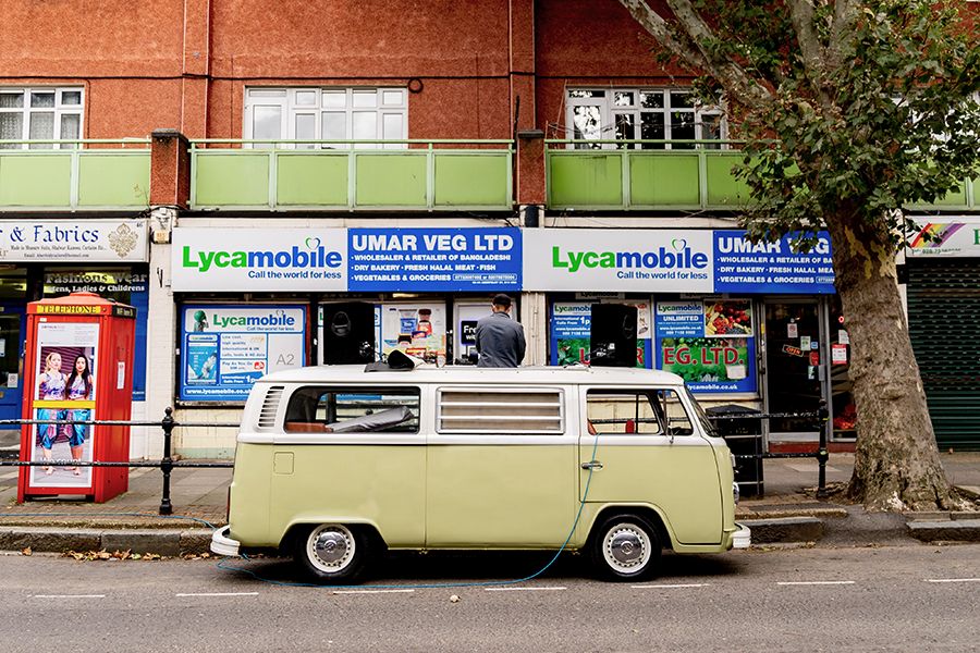 1972 Volkswagen T2 Camper Van / Bus Image 3