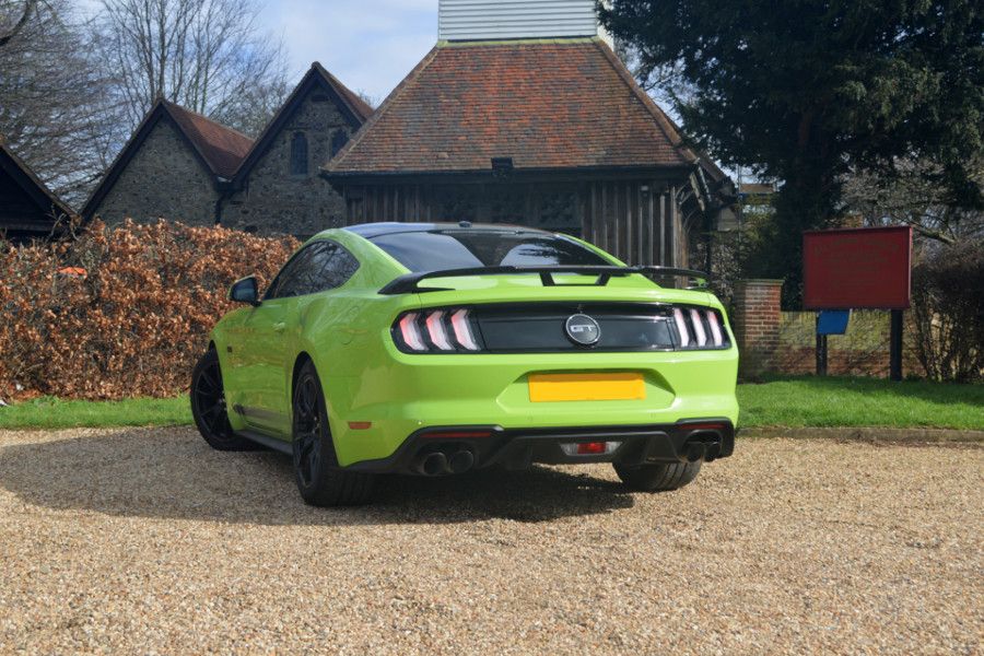 2019 Ford Mustang Image 3