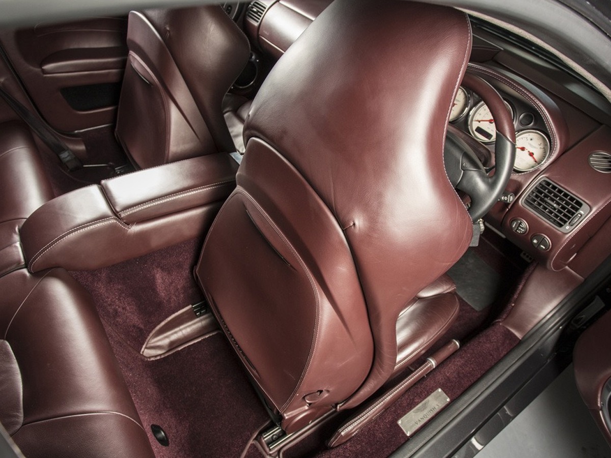 2007 Aston Martin Vanquish S Image 14