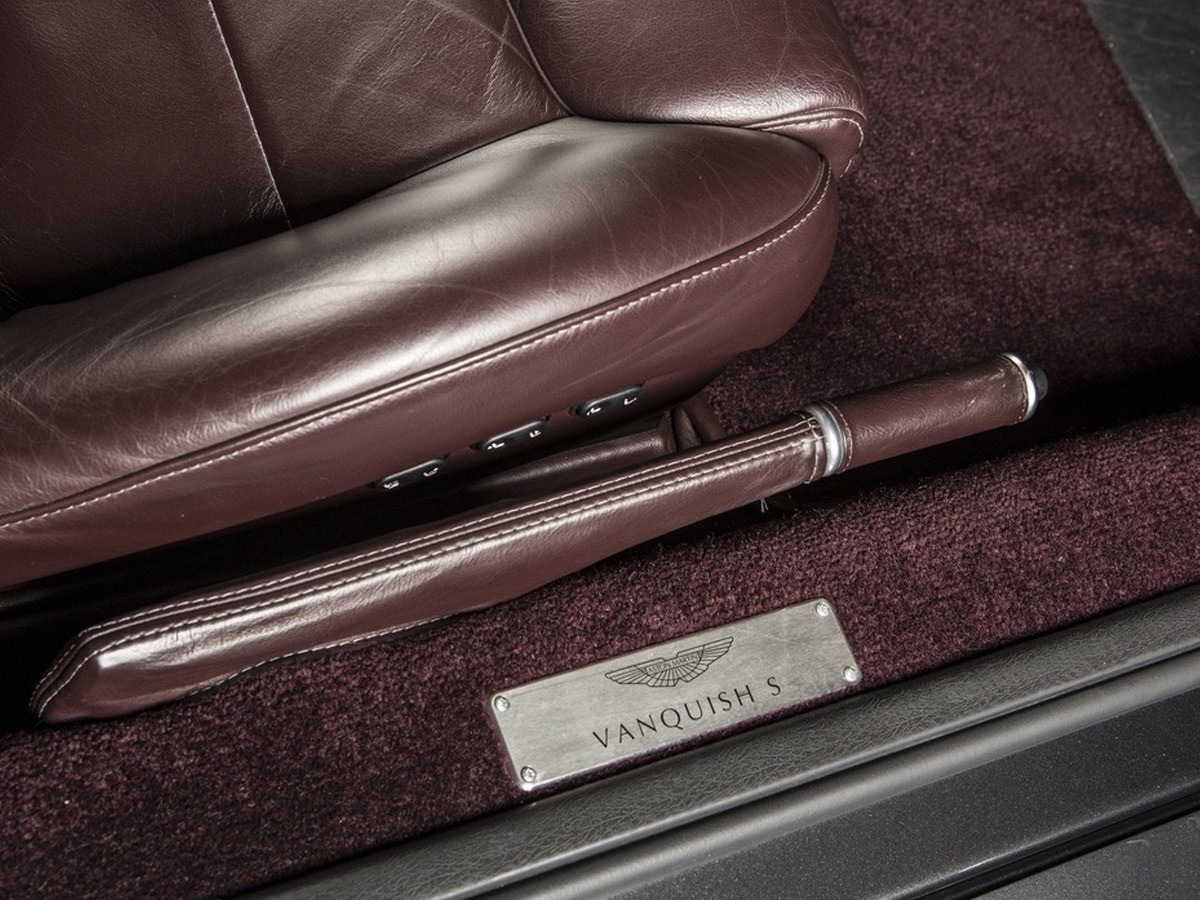 2007 Aston Martin Vanquish S Image 17