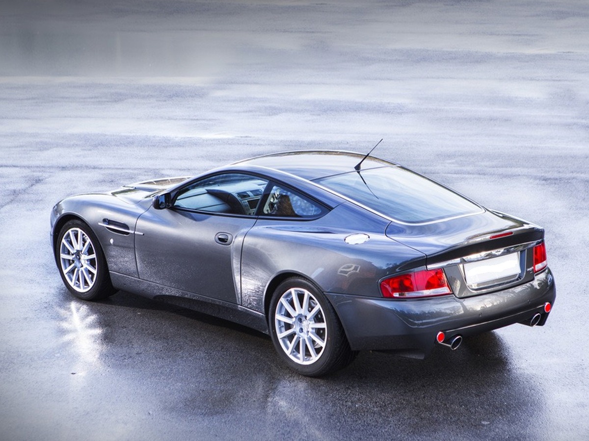 2007 Aston Martin Vanquish S Image 4