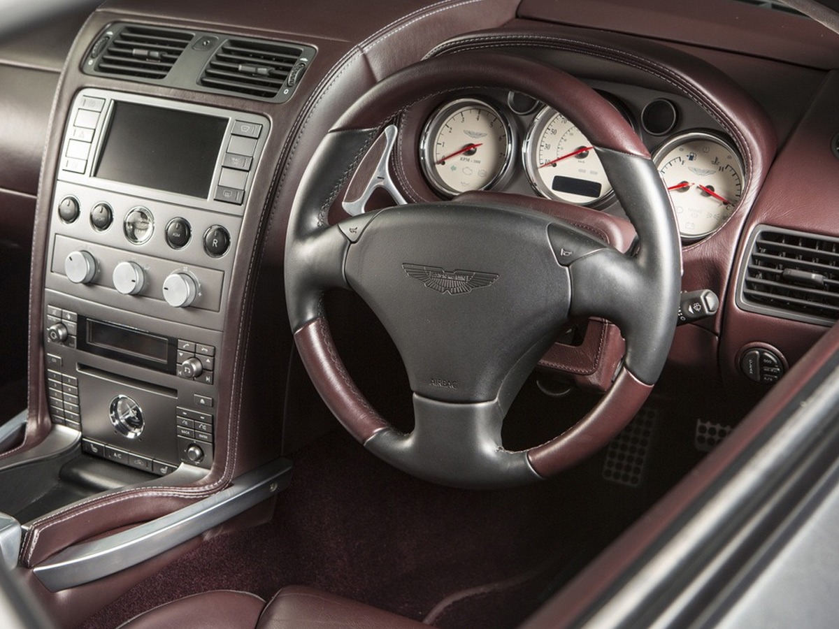 2007 Aston Martin Vanquish S Image 10