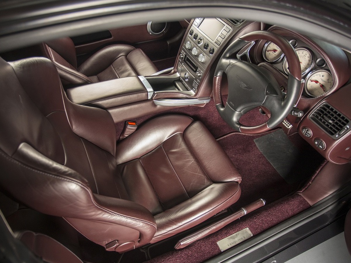 2007 Aston Martin Vanquish S Image 11