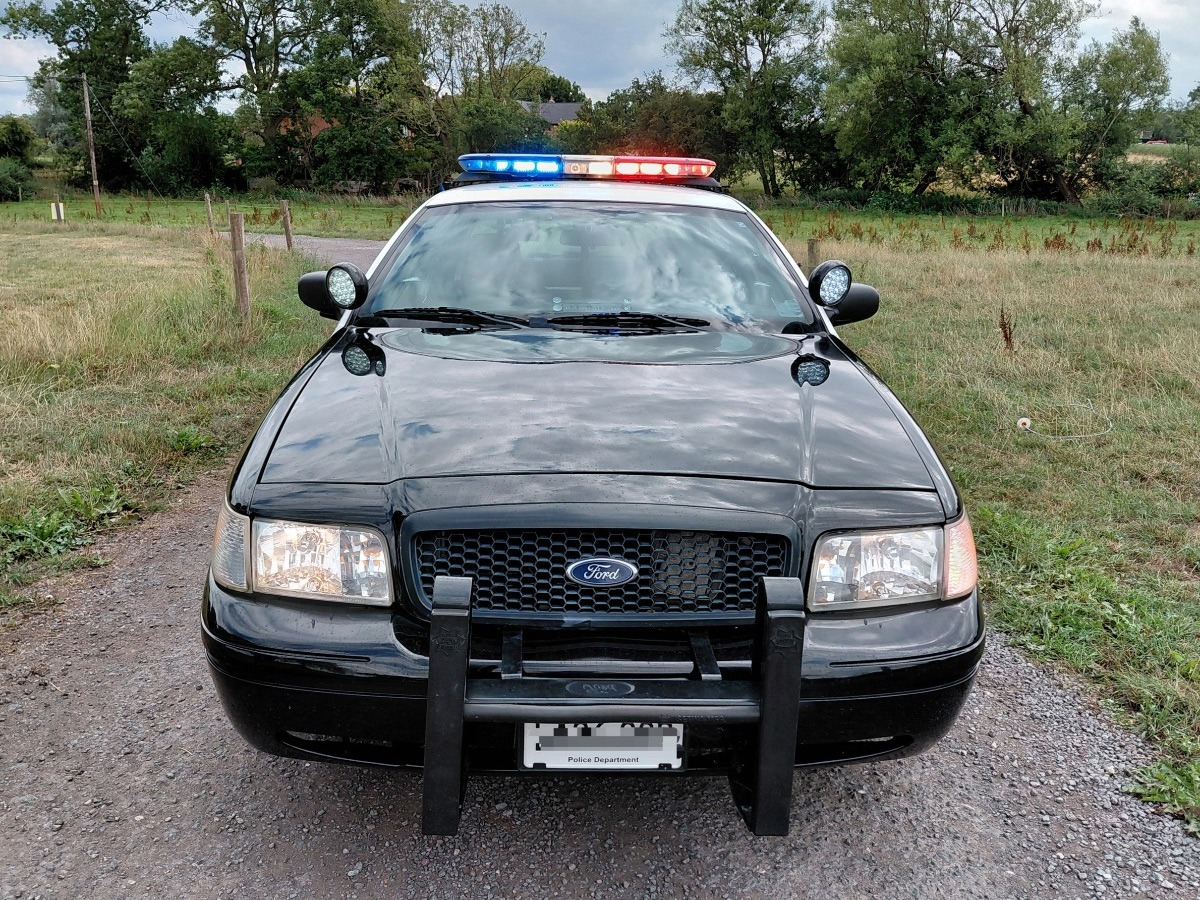 2006 Ford Crown Victoria Image 5