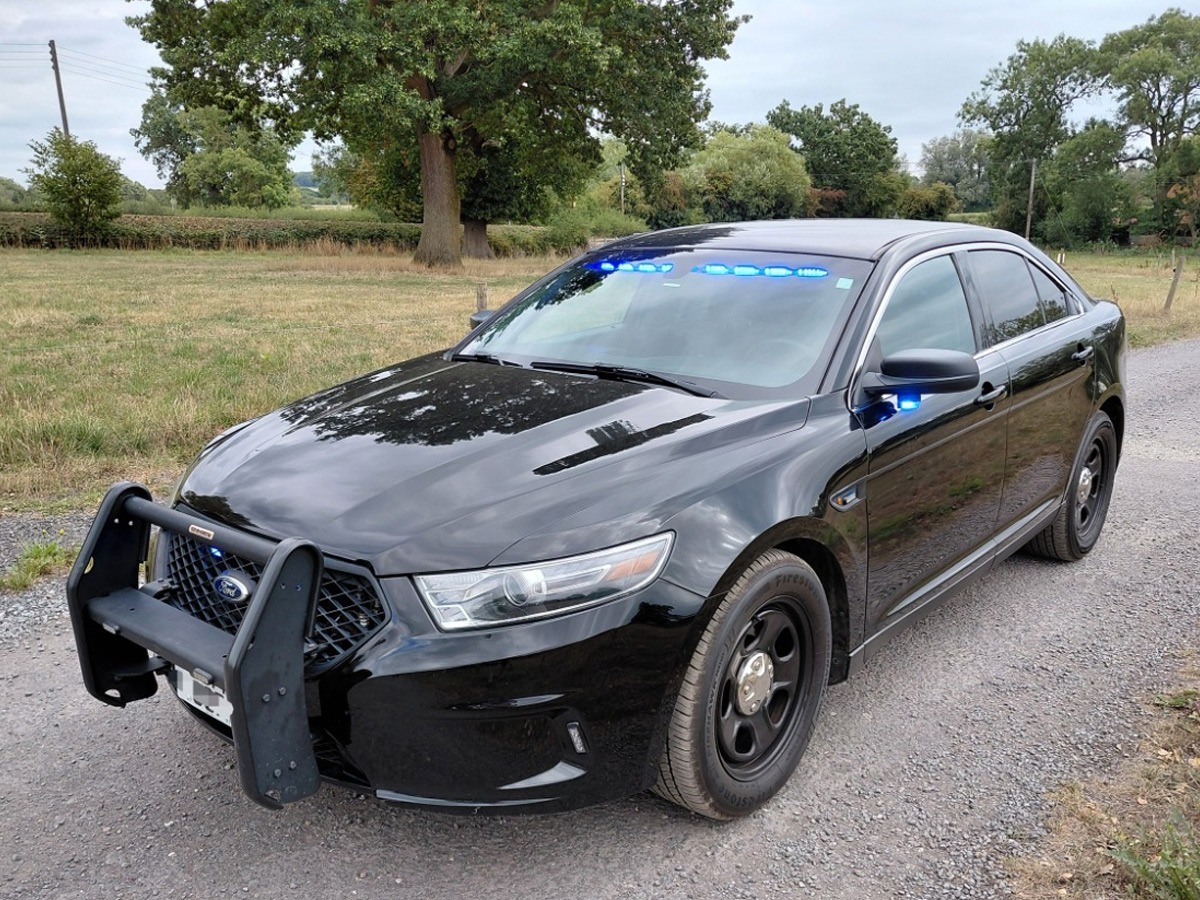 2015 Ford Taurus Image 4