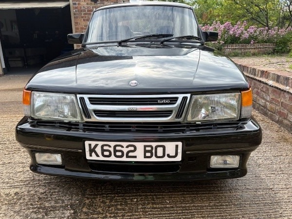 1992 Saab 900 Image 3