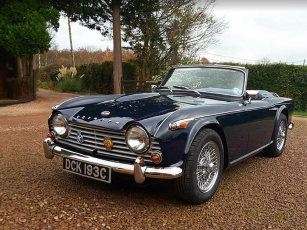 1965 Triumph TR4 Image 6
