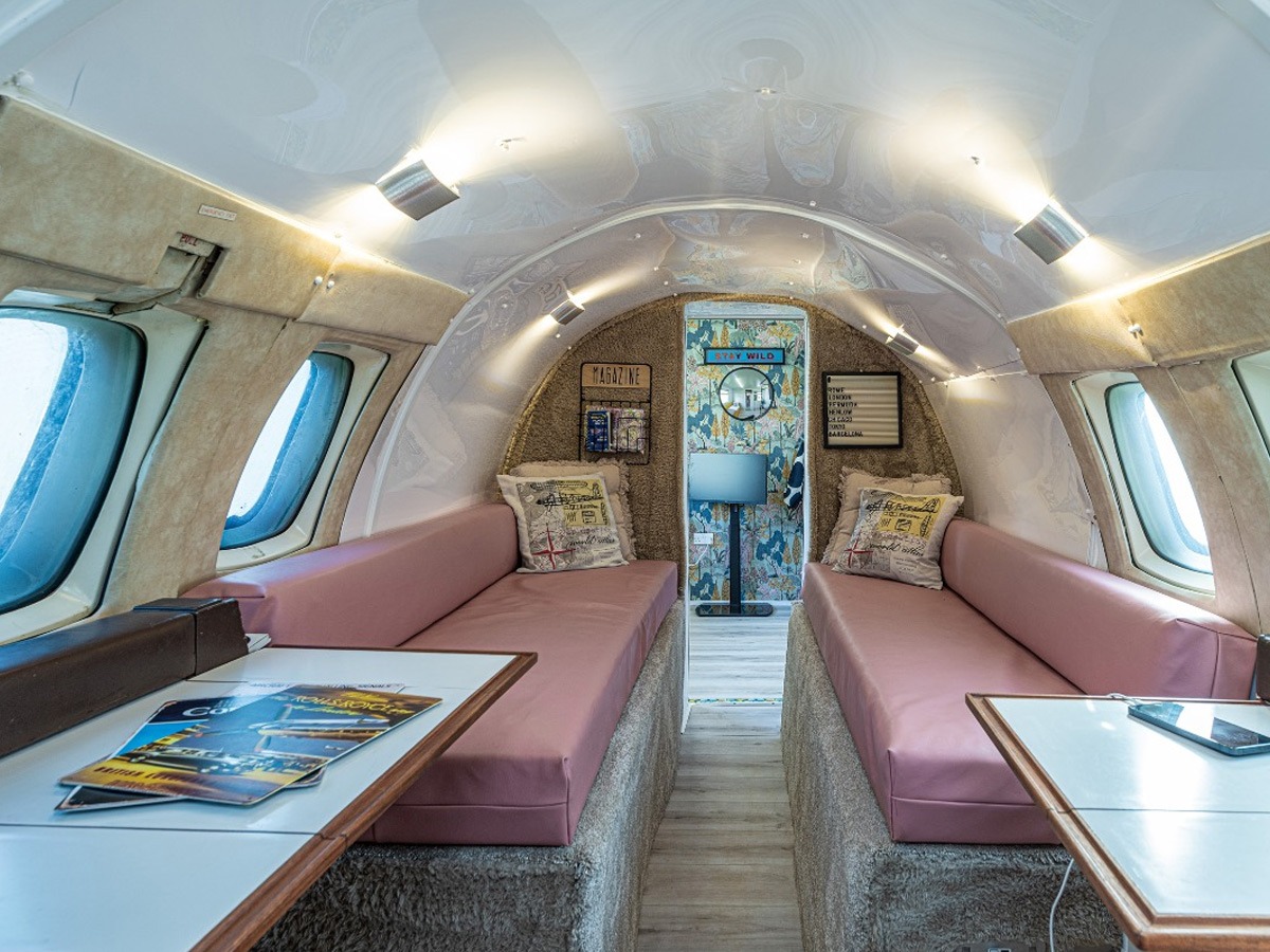 1971 Airplane Other Image 2