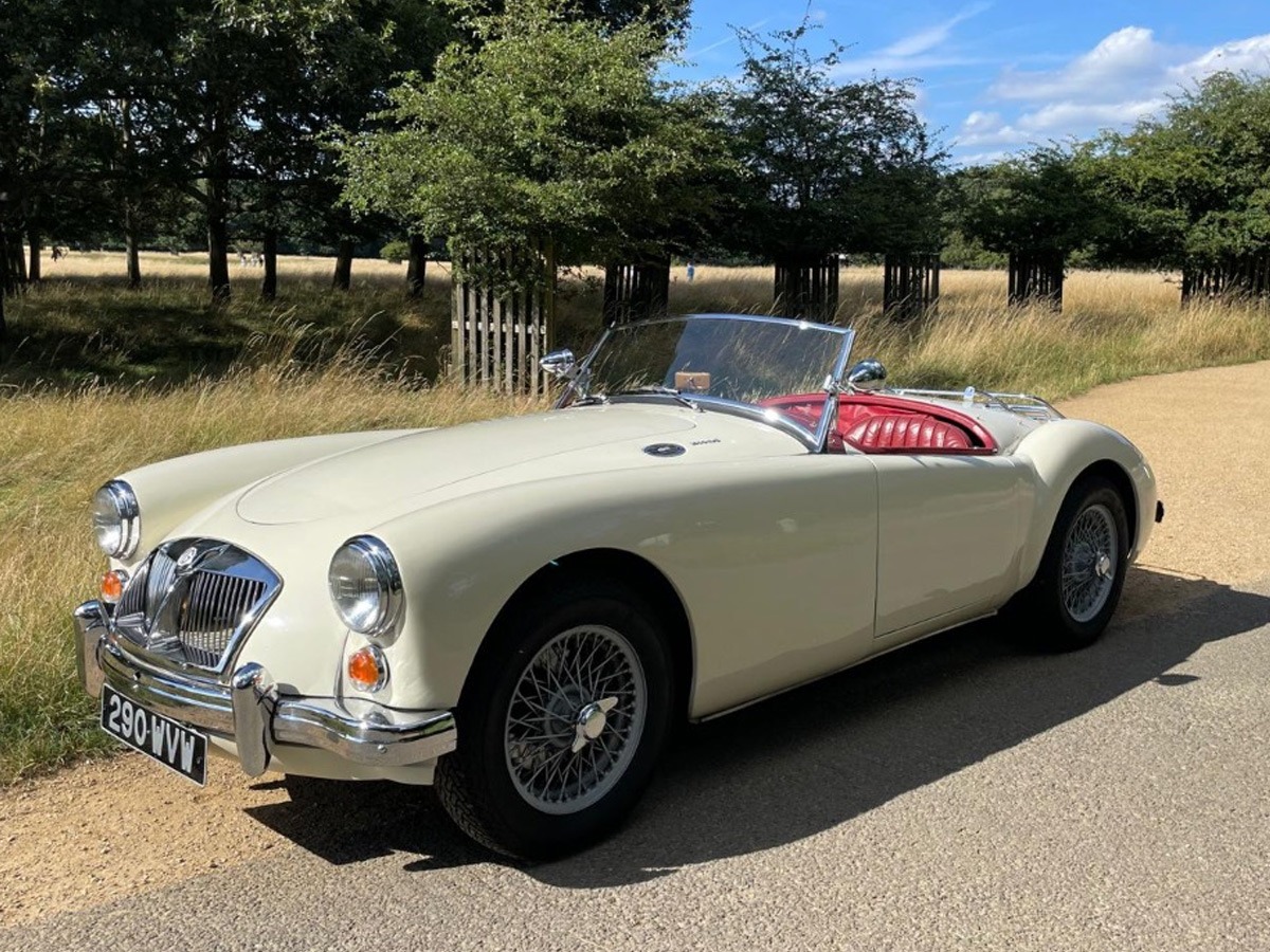 1961 MG A Image 2