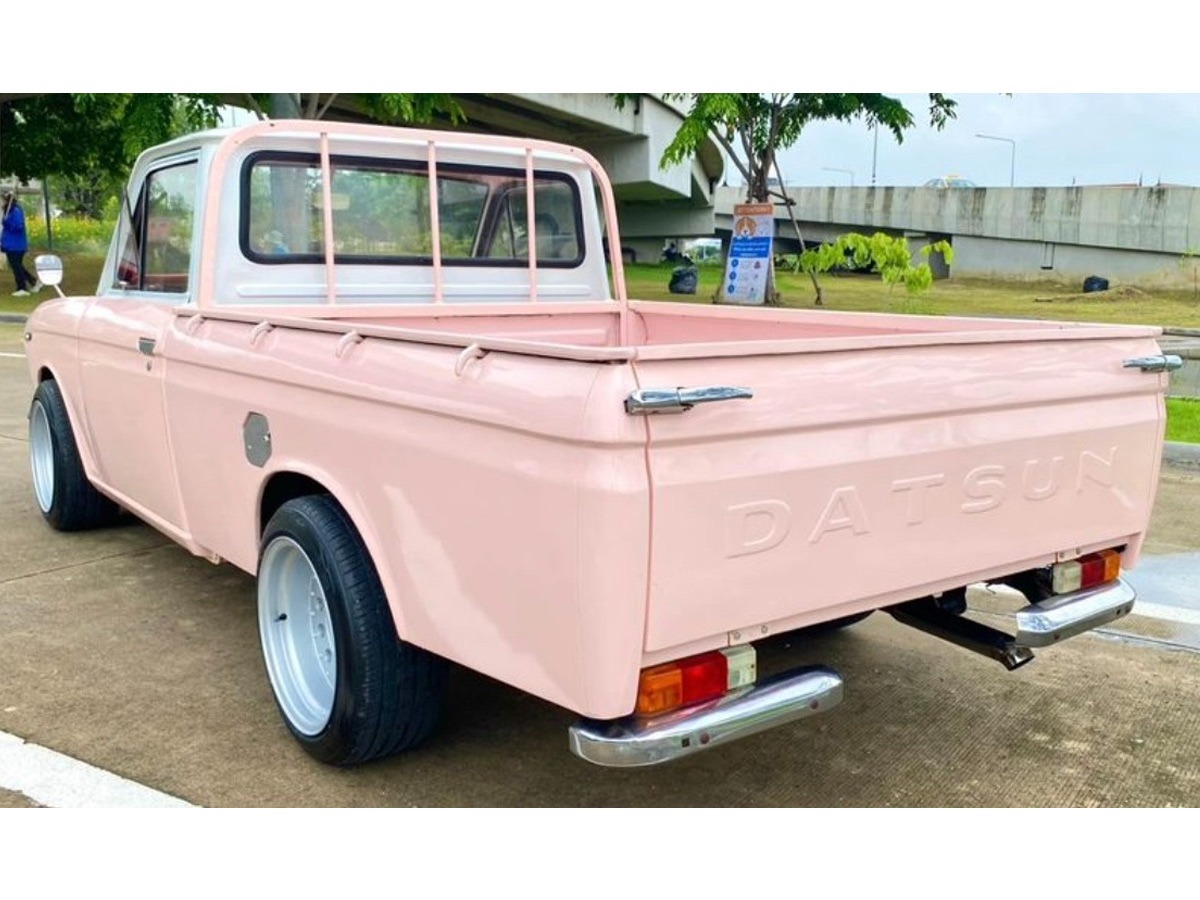 1970 Datsun 510 Image 6