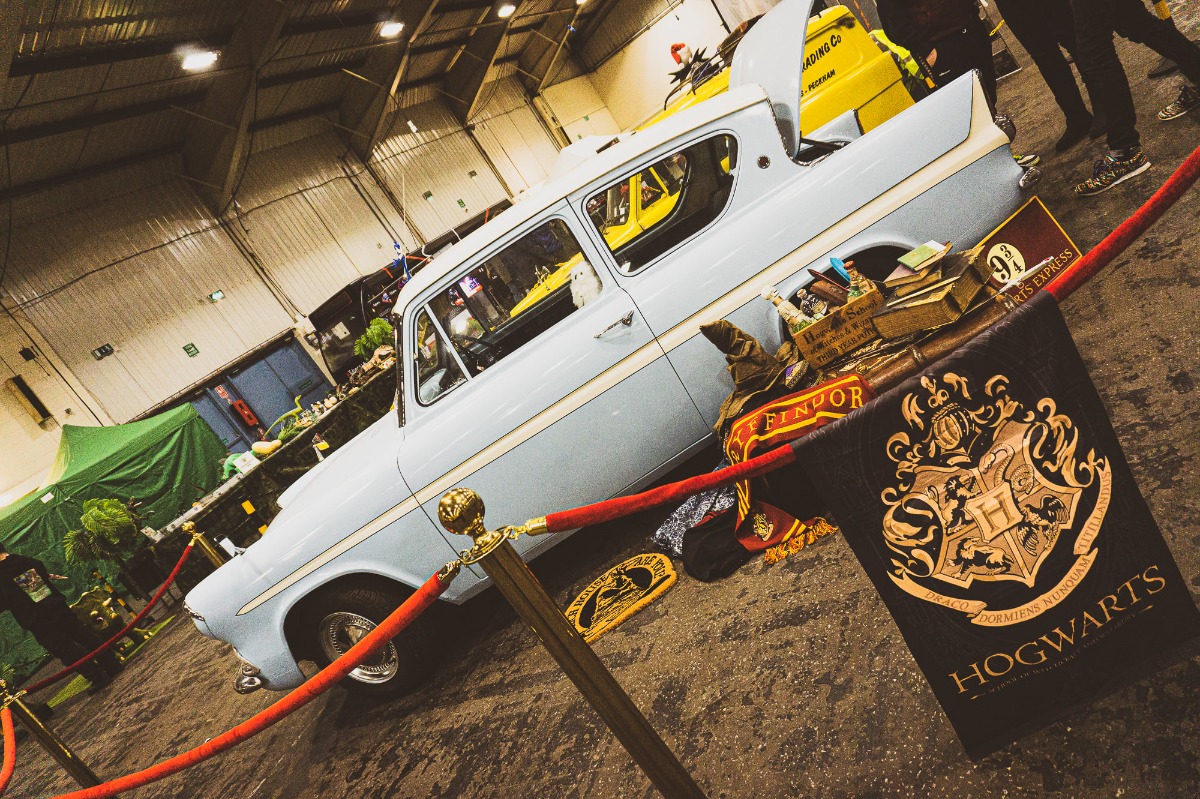 1965 Ford Anglia Image 2