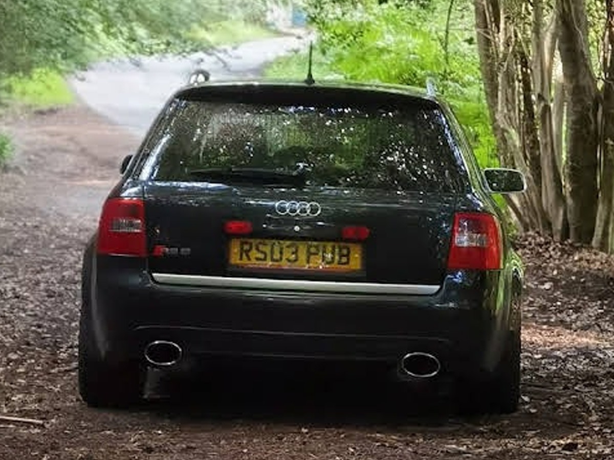 2003 Audi RS6 Image 6