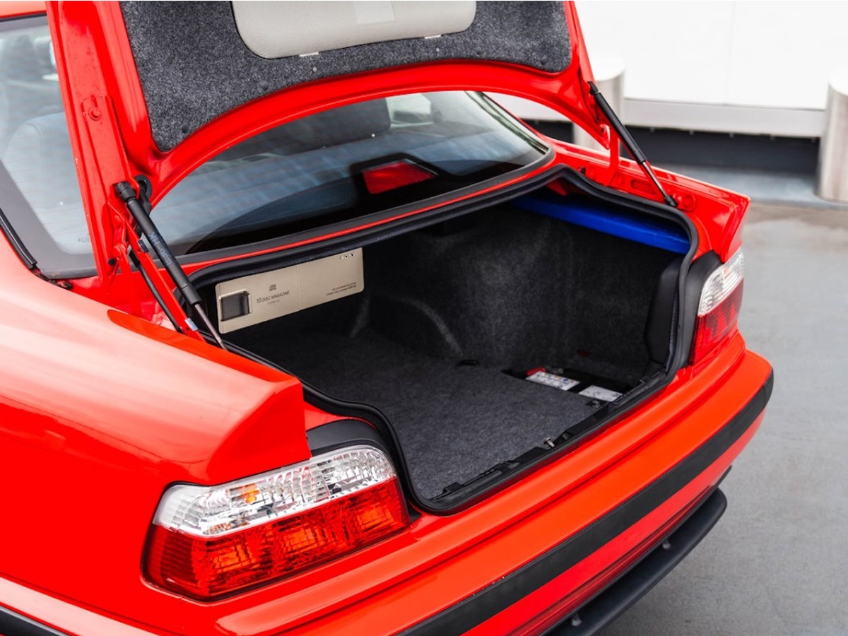 1996 BMW 3 Series Image 7