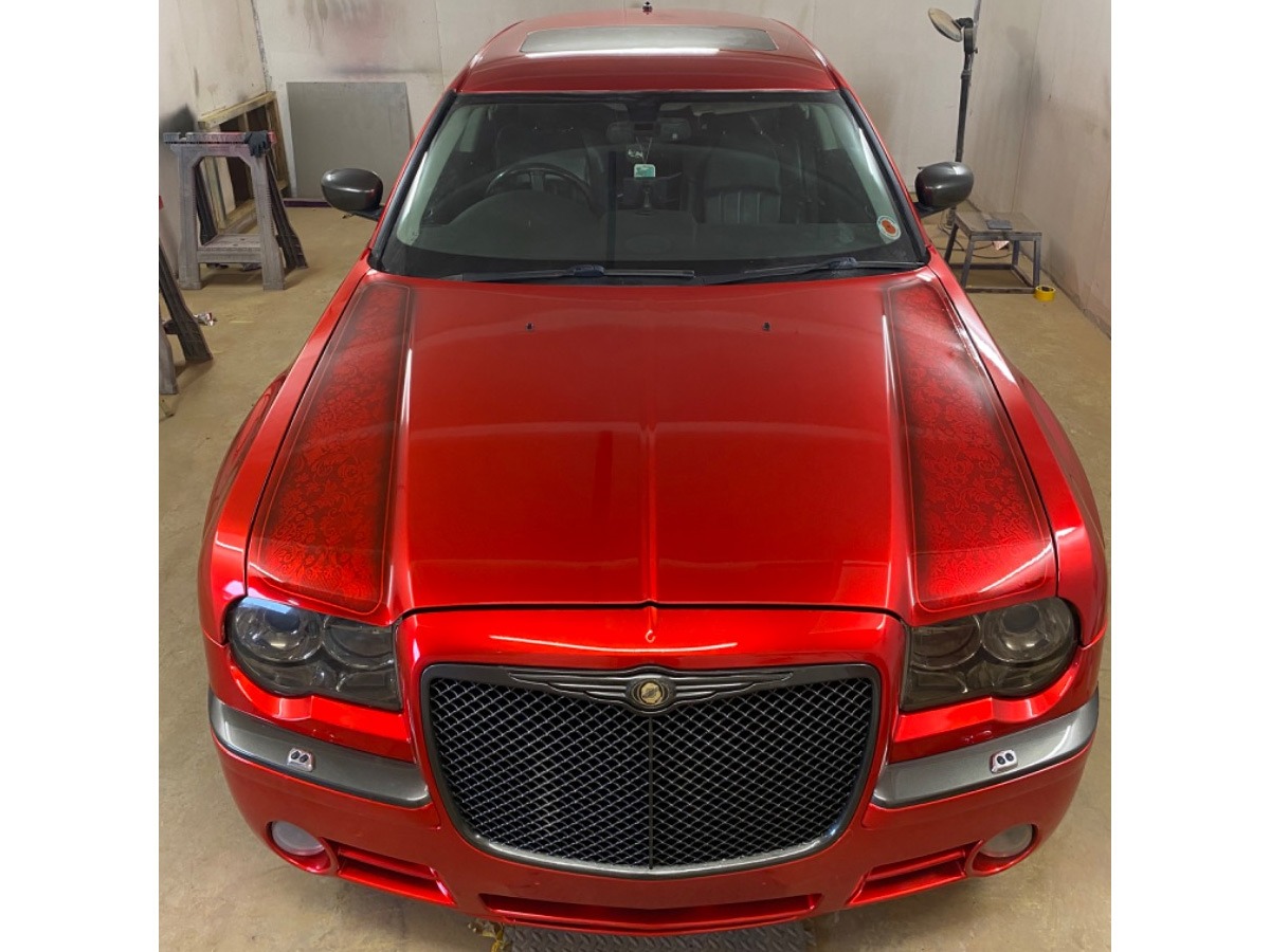 2009 Chrysler 300C Image 6