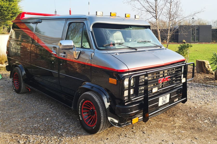 1990 GMC G20 Image 1