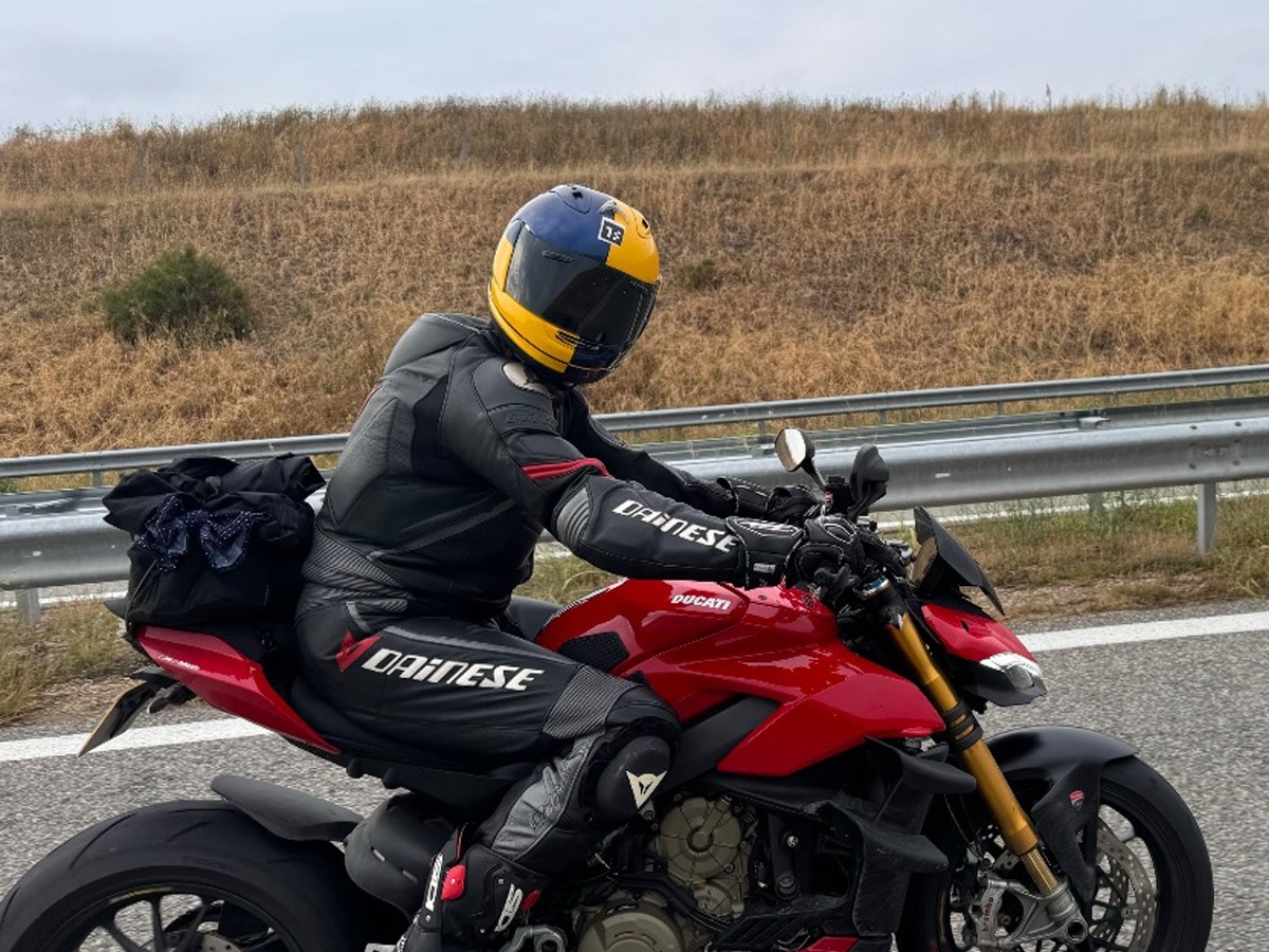 2021 Ducati Streetfighter Image 4