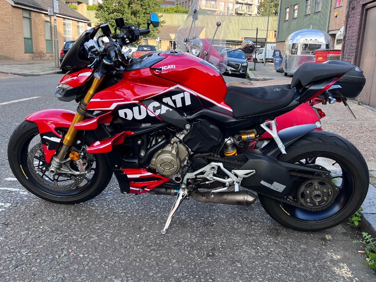 2021 Ducati Streetfighter Image 9