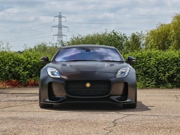 2019 Jaguar F-Type Image 4