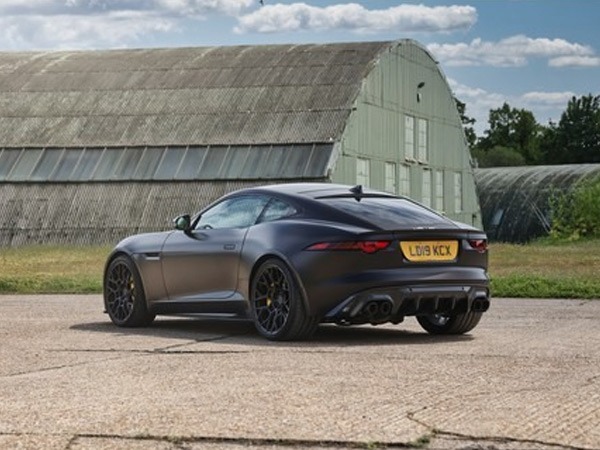 2019 Jaguar F-Type Image 3