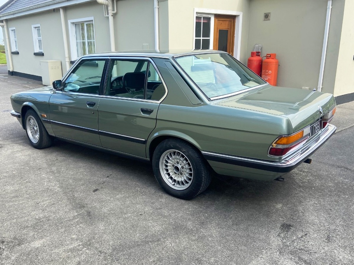 1985 BMW 525 Image 2