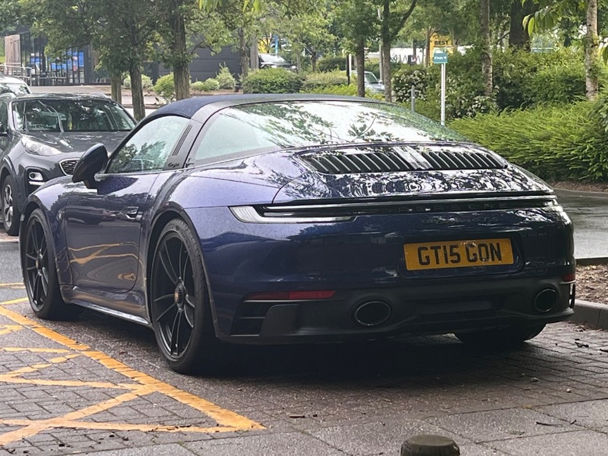 2023 Porsche 911 Image 3