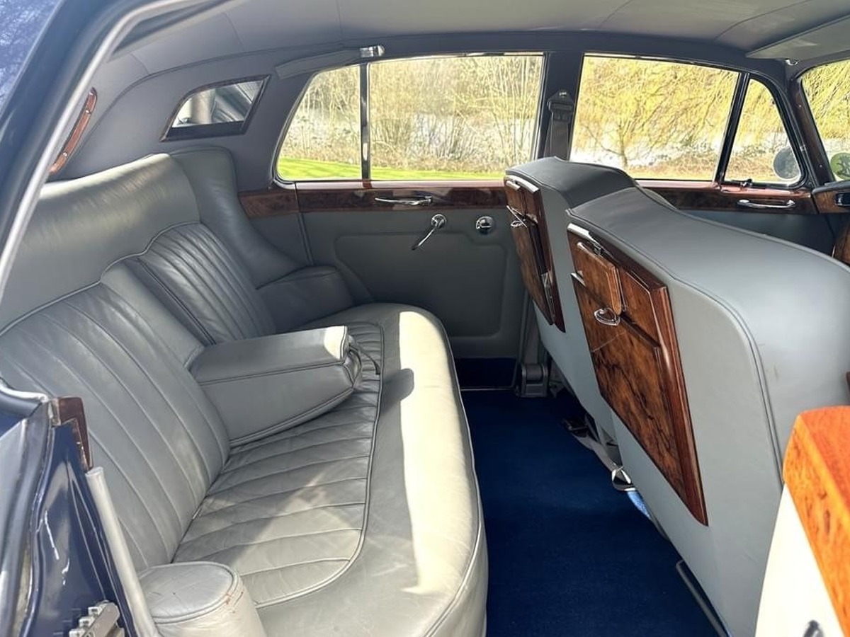 1965 Rolls-Royce silver cloud Image 4