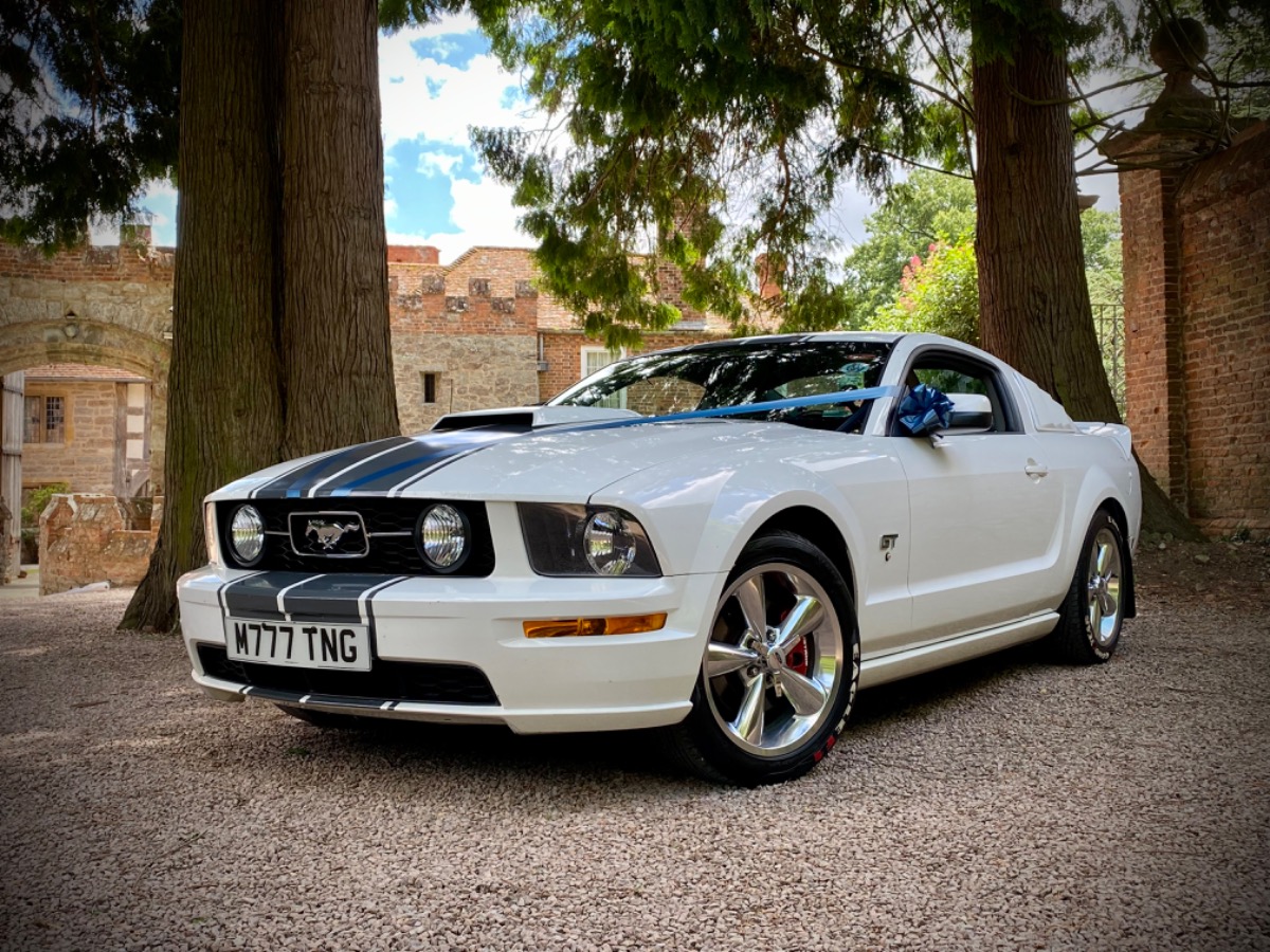 2005 Ford Mustang Image 1