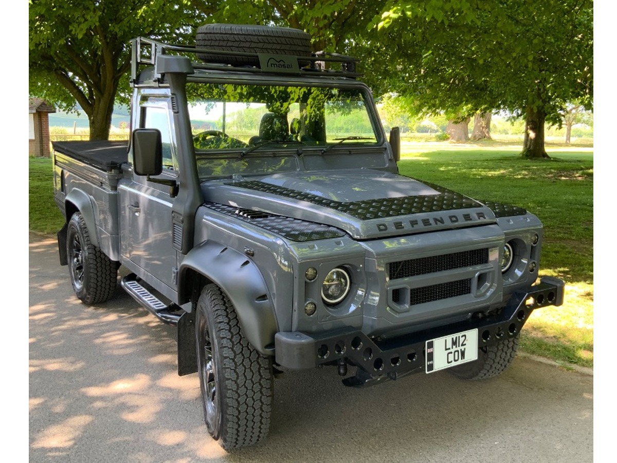 2012 Land Rover 110 Image 1