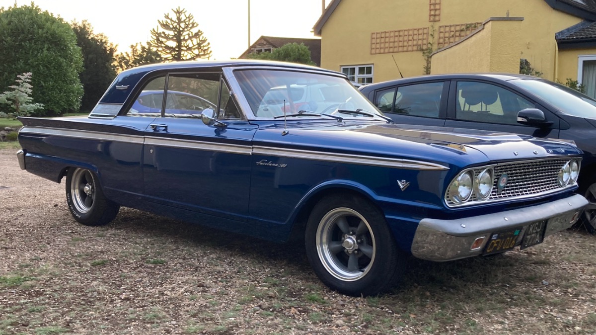 1963 Ford Fairlane Image 1
