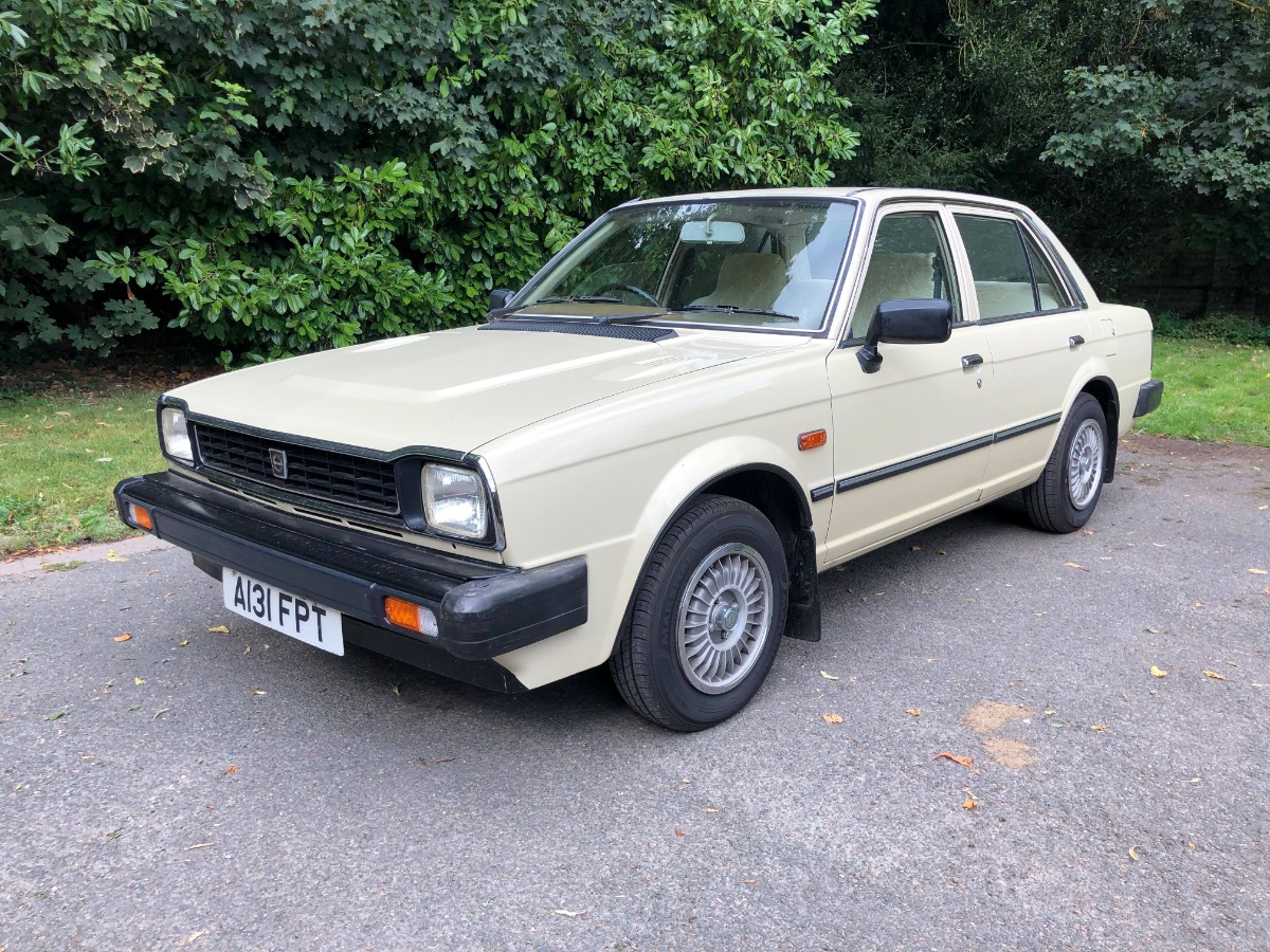 1983 Triumph Acclaim Image 2