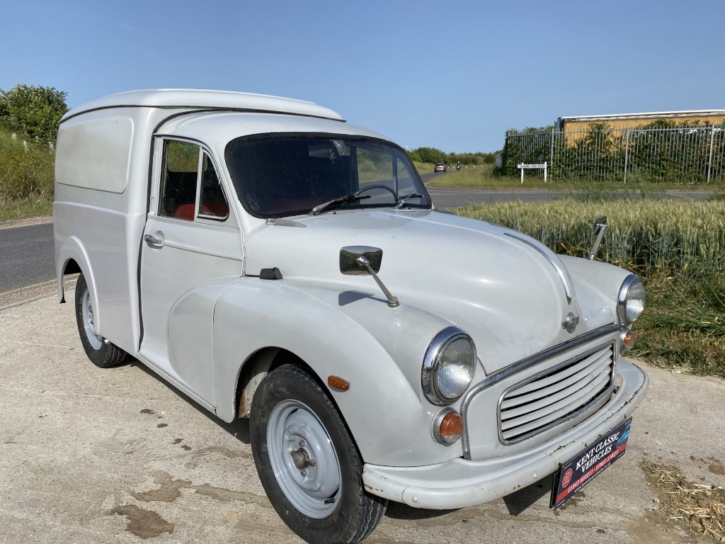 1966 Morris Minor Image 1