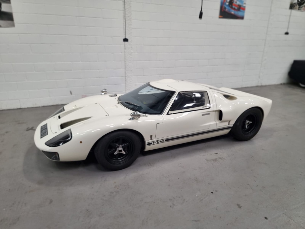 1966 Ford GT40 Image 5