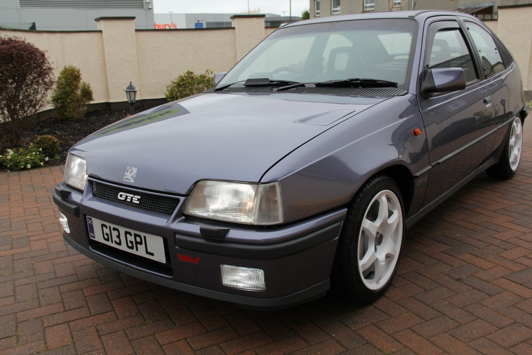 1990 Vauxhall Astra Image 4