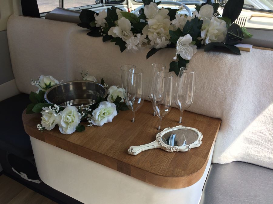 1967 Volkswagen T2 Camper Van / Bus Image 8