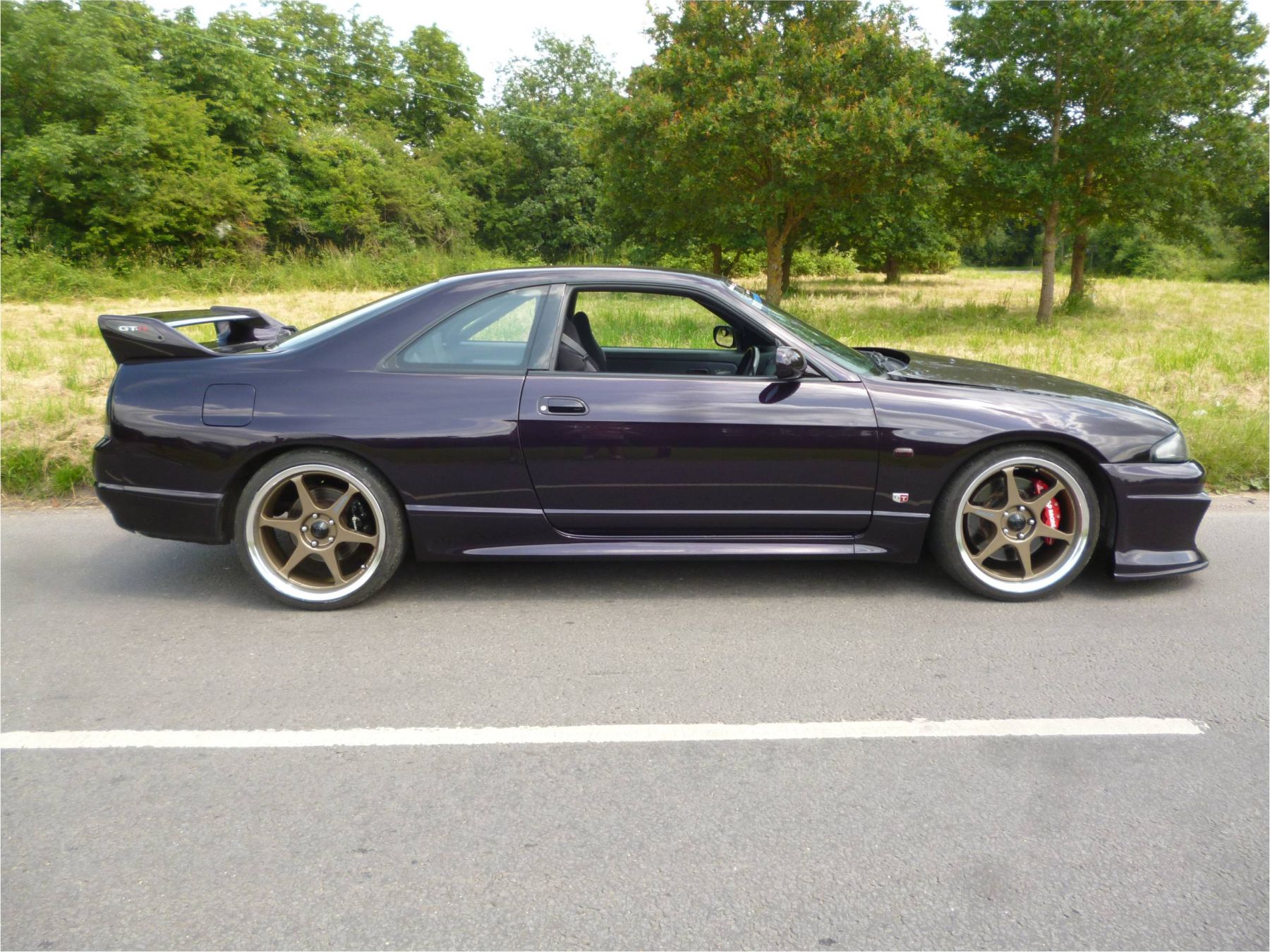 1998 Nissan Skyline Image 4