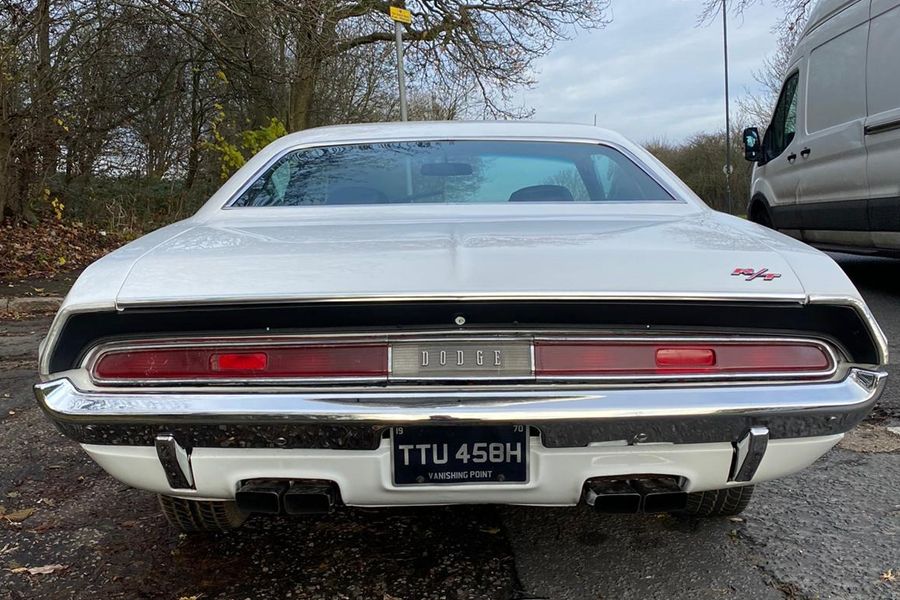 1970 Dodge Challenger Image 11