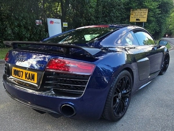 2014 Audi R8 Image 3