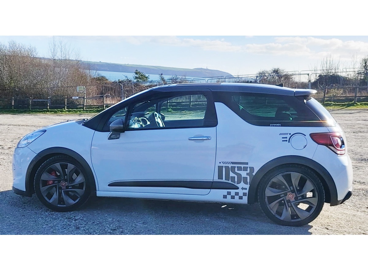 2011 Citroen DS3 Image 7