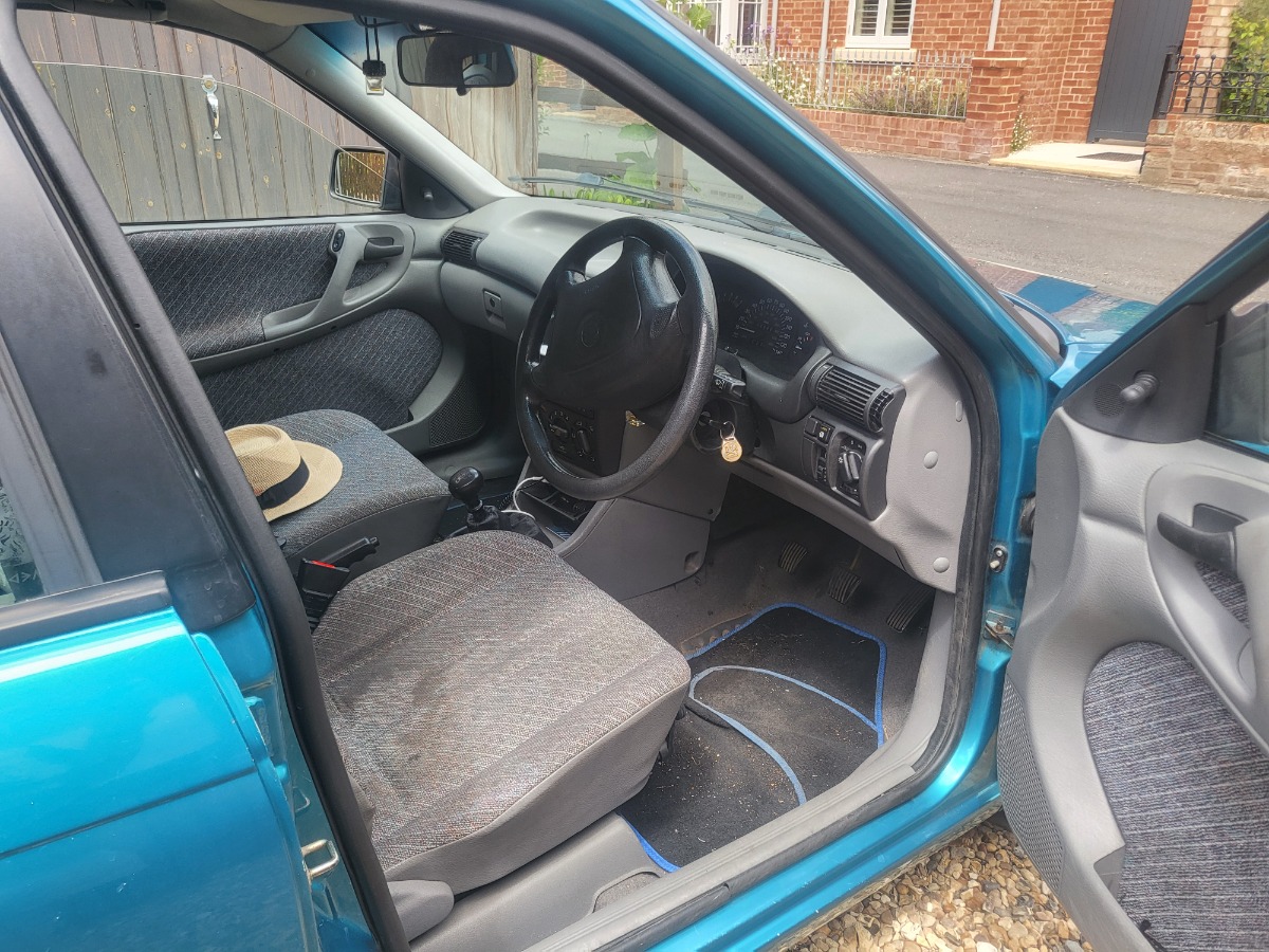 1993 Vauxhall Astra Image 4