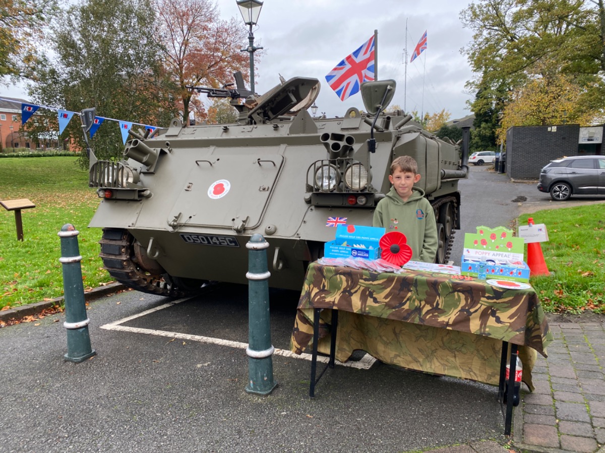 1965 Army Tank All Models Image 9